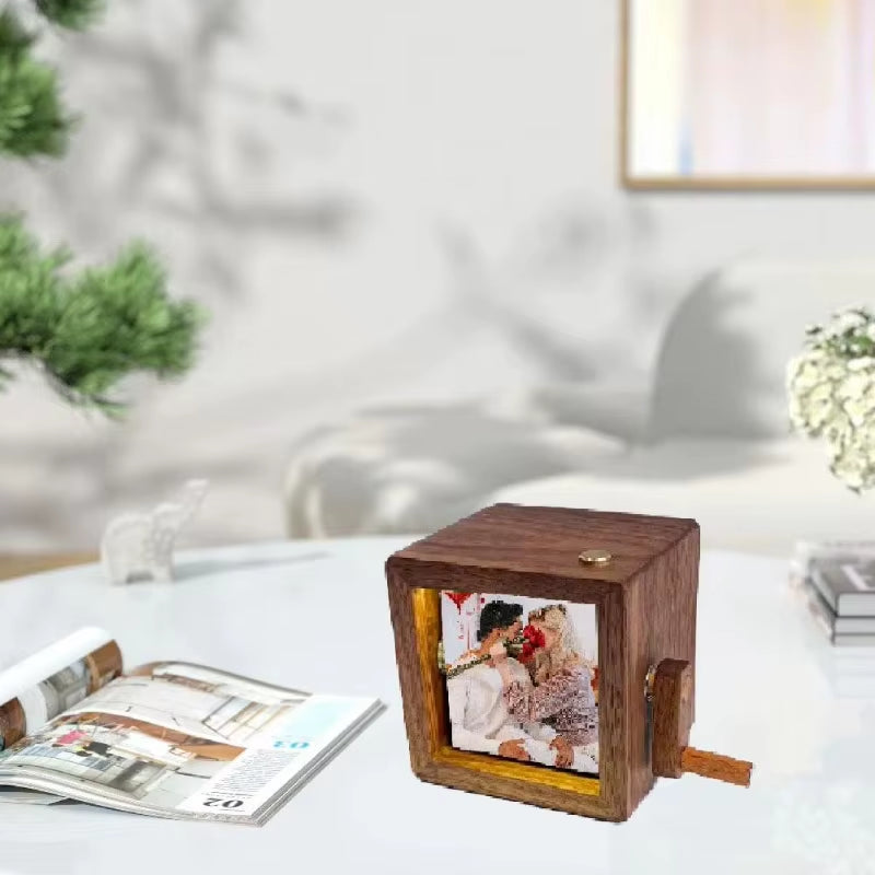 Valentine'S Memorial Gift Walnut Solid Wood Custom Photo Machine Luminous Hand Cranked Flipping Photo Machine Frame